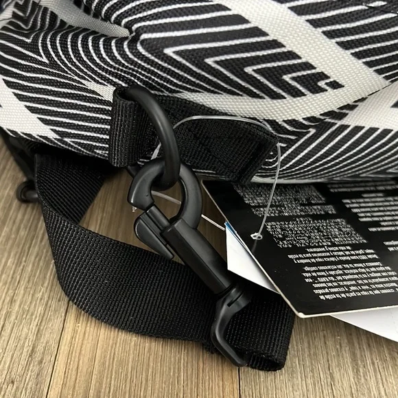 Kavu Lunch box - NEW - Picture 7 of 10